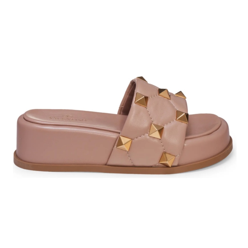 NIB $970 Valentino Garavani Roman Stud Platform Sandal in size 10 US / 40 EU! - Picture 3 of 4